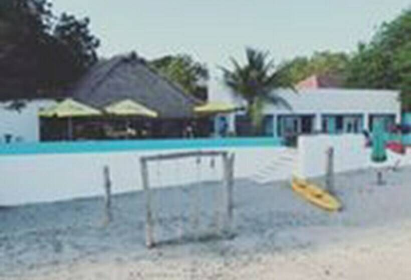 ユースホステル Coconut Blue Panama