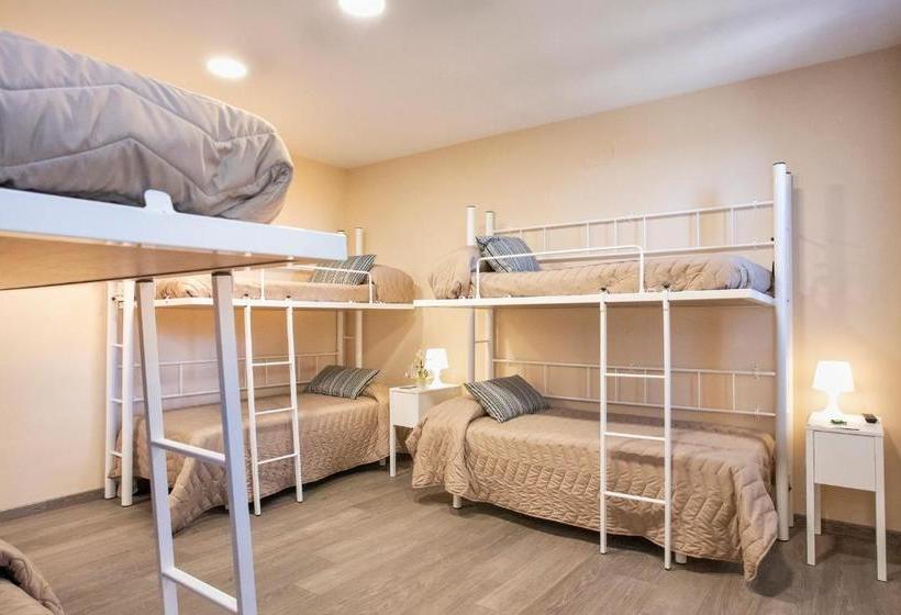 הוסטל Finca La Capella