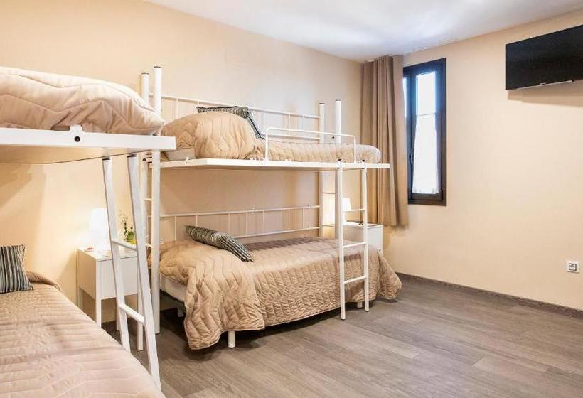 הוסטל Finca La Capella