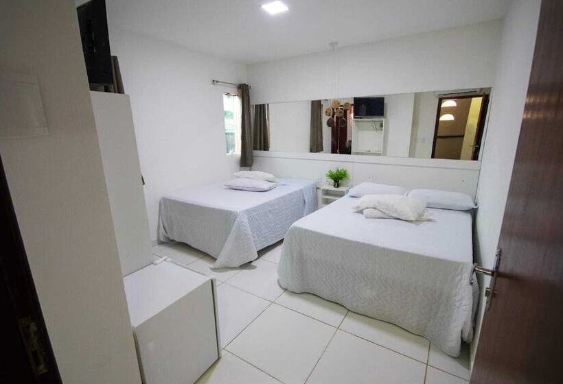 Общежитие Pousada Dos Cabanos