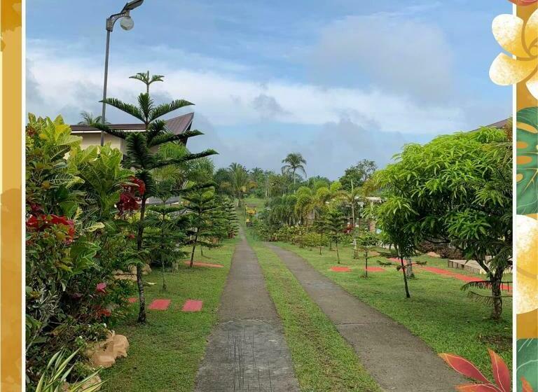 تختخواب و صبحانه A&a Garden Suites