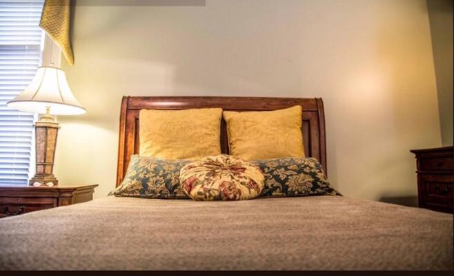 مبيت وإفطار Clark House Inn