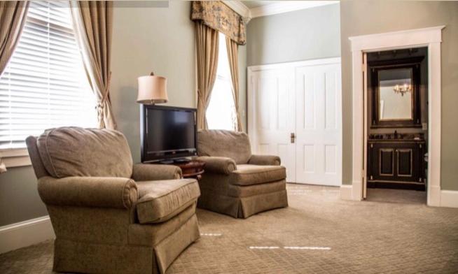 مبيت وإفطار Clark House Inn