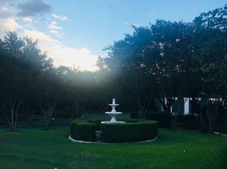 Bed and Breakfast The Plantation House Boutique Inn