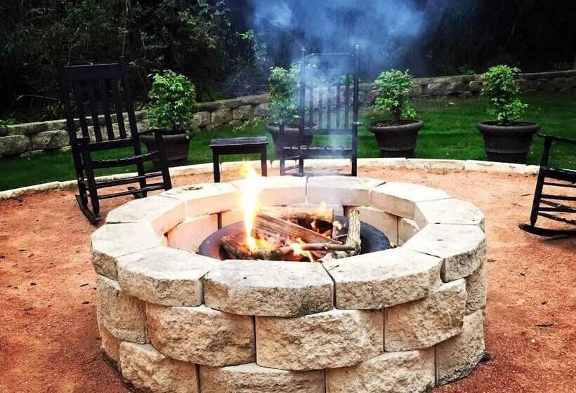 Bed and Breakfast The Plantation House Boutique Inn