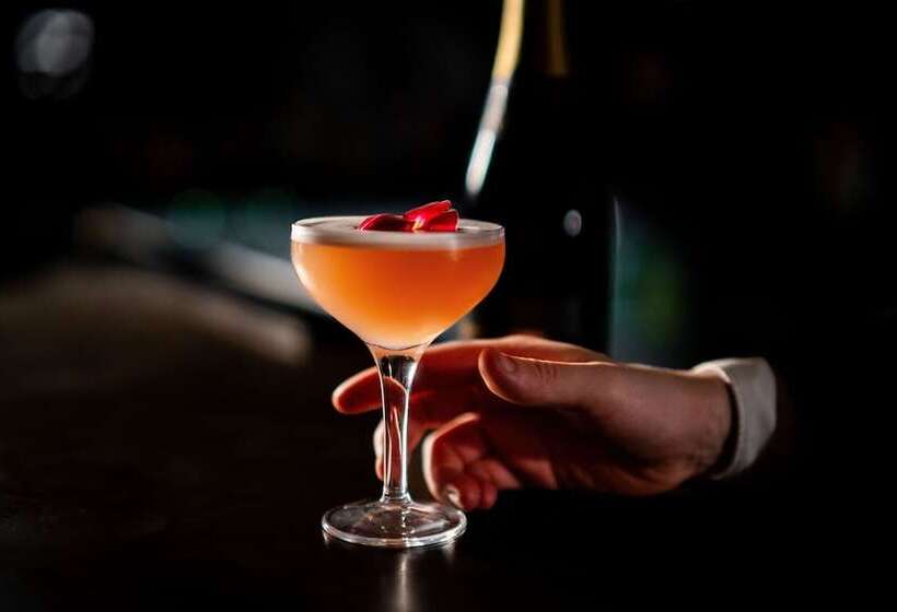 Cave Hotel & Golf Resort