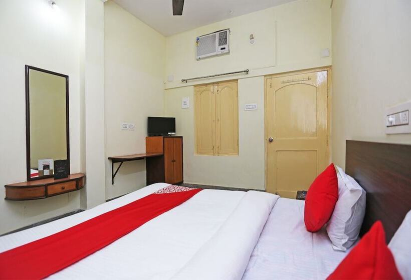 בית מלון כפרי O Shree Ram Residency