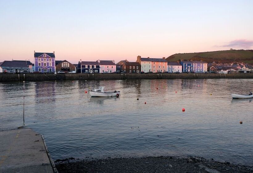 ホテル Harbourmaster