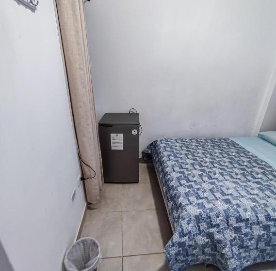 ホテル Hospedaje Nuna   Playa Huanchaco