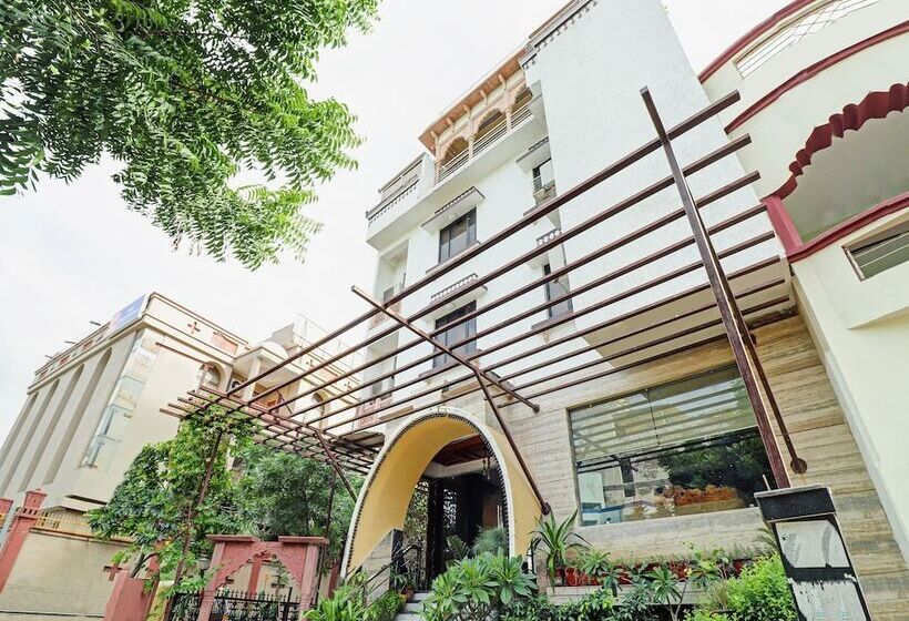 호텔 Lalmati Castle