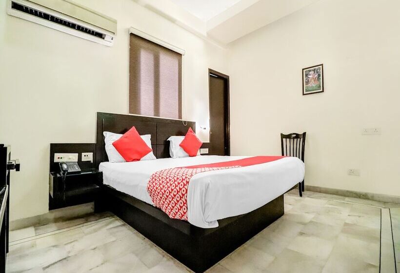 호텔 Lalmati Castle