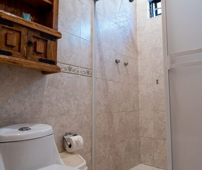 בית מלון כפרי Molinillos Mountain Resort