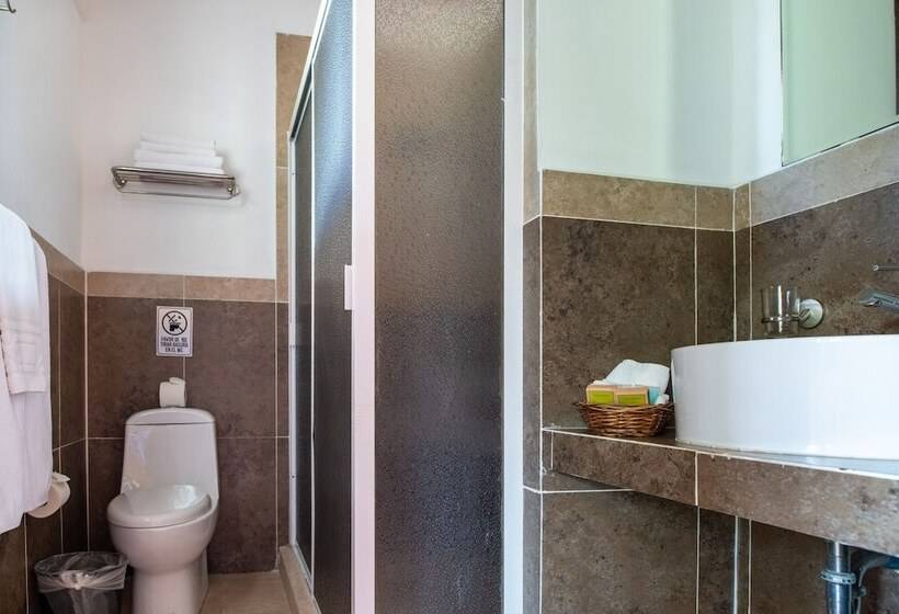 בית מלון כפרי Molinillos Mountain Resort