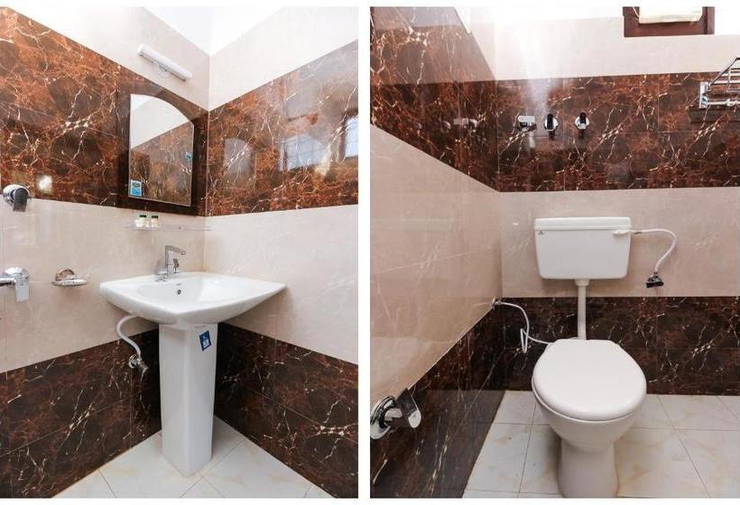 ホテル Oyo 26154 Himalayan Odyssey