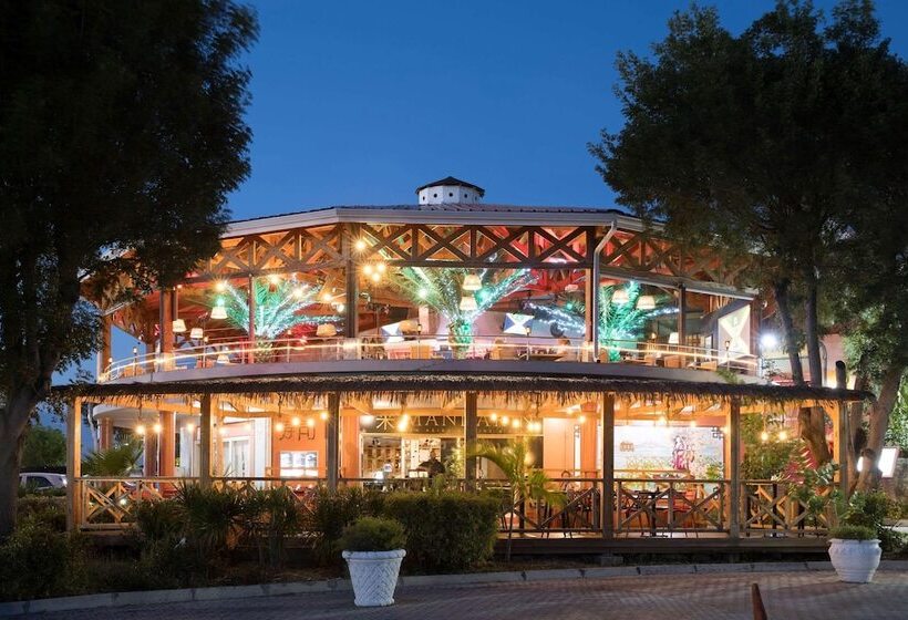 فندق Port De Plaisance Resort, Trademark Collection By Wyndham