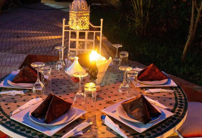 پانسیون Riad Zagora Palms