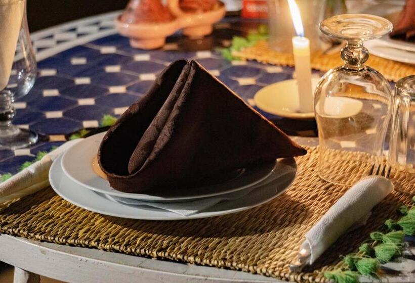 펜션 Riad Zagora Palms