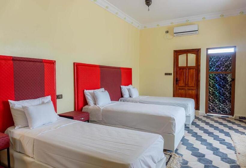 펜션 Riad Zagora Palms