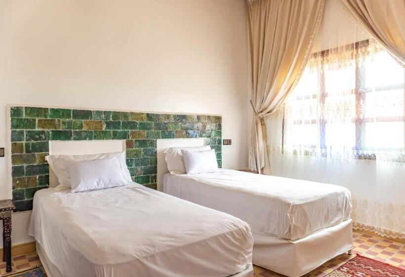 펜션 Riad Zagora Palms