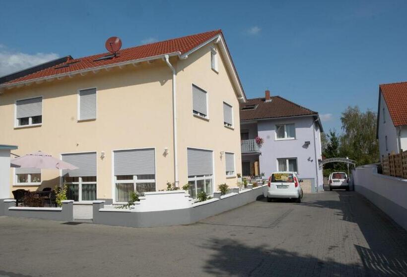 Schnitzelhaus Und Pension Stadt Rosbach