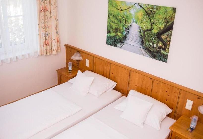 فندق Alter Wirt Putzbrunn