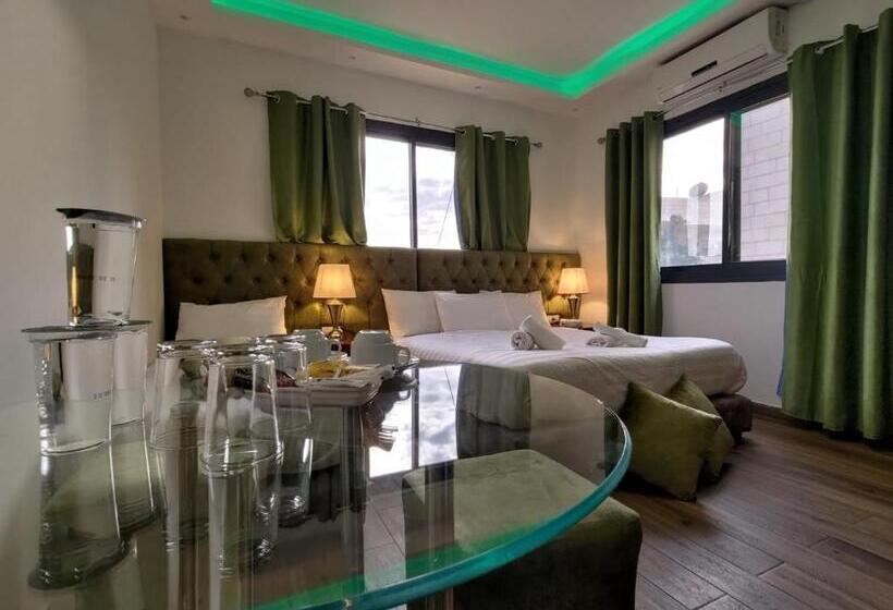 هتل Assaraya Palace