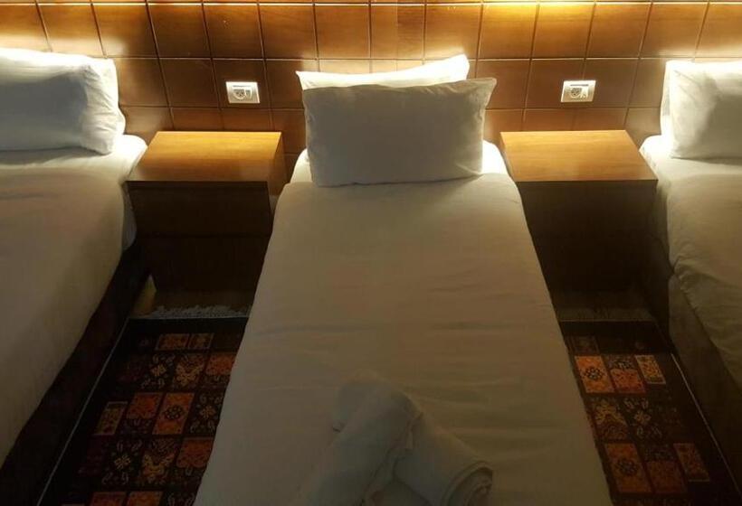 هتل Assaraya Palace