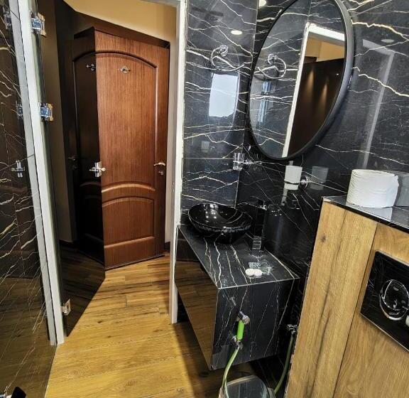 هتل Assaraya Palace