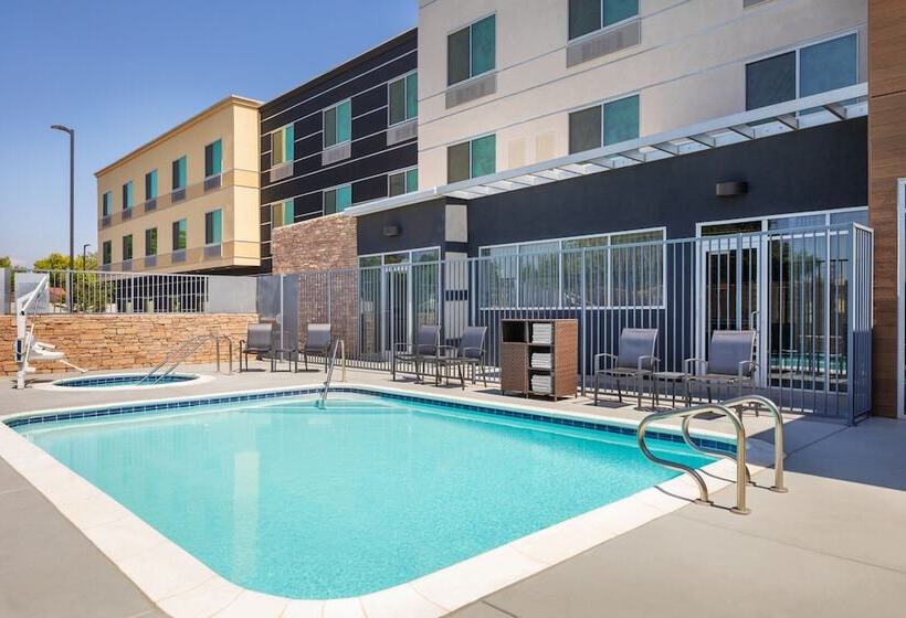 ホテル Fairfield Inn & Suites By Marriott Fresno North/shaw Avenue