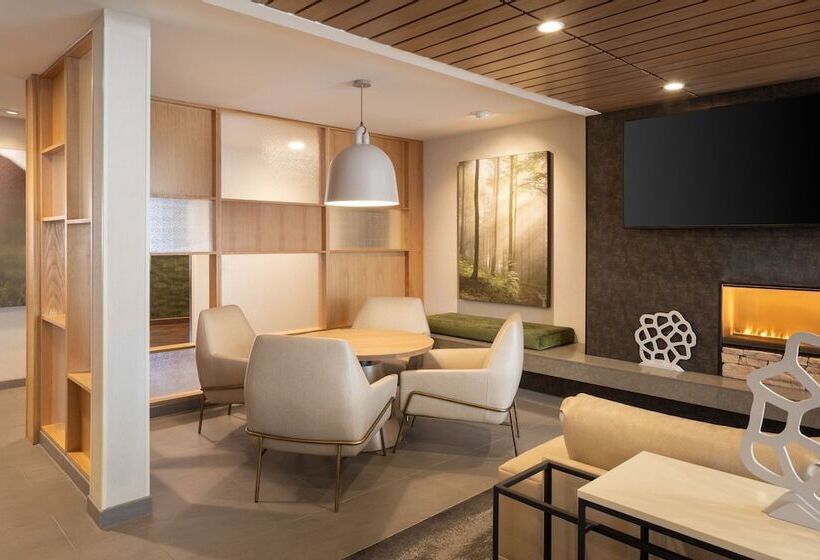 ホテル Fairfield Inn & Suites By Marriott Fresno North/shaw Avenue