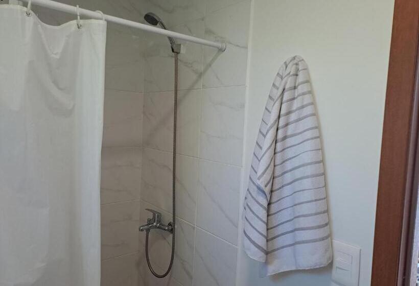 هتل La Estacion Colonia