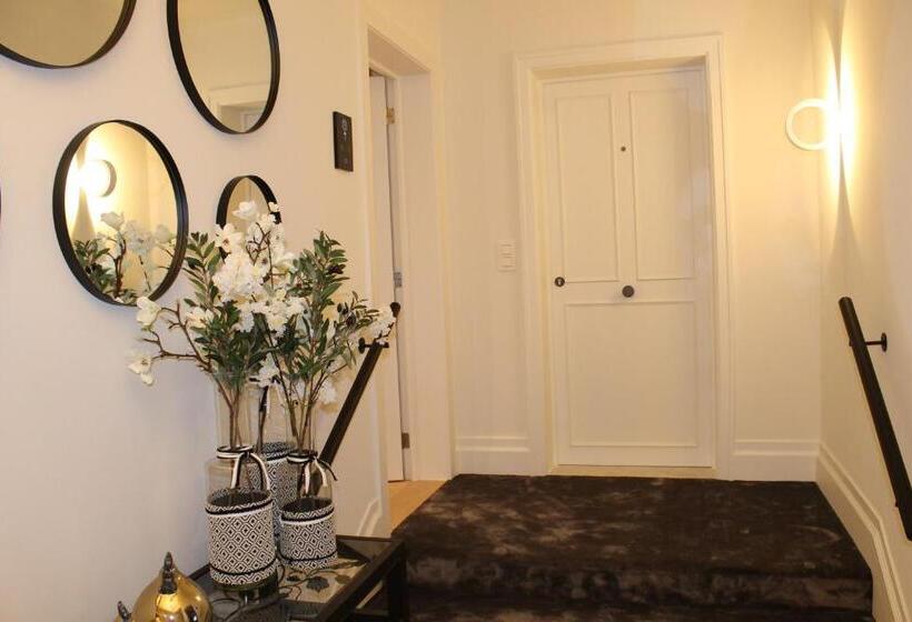 בית מלון כפרי Marie Siska Boutique