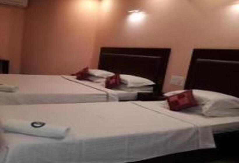 فندق Ramco Residency A/c