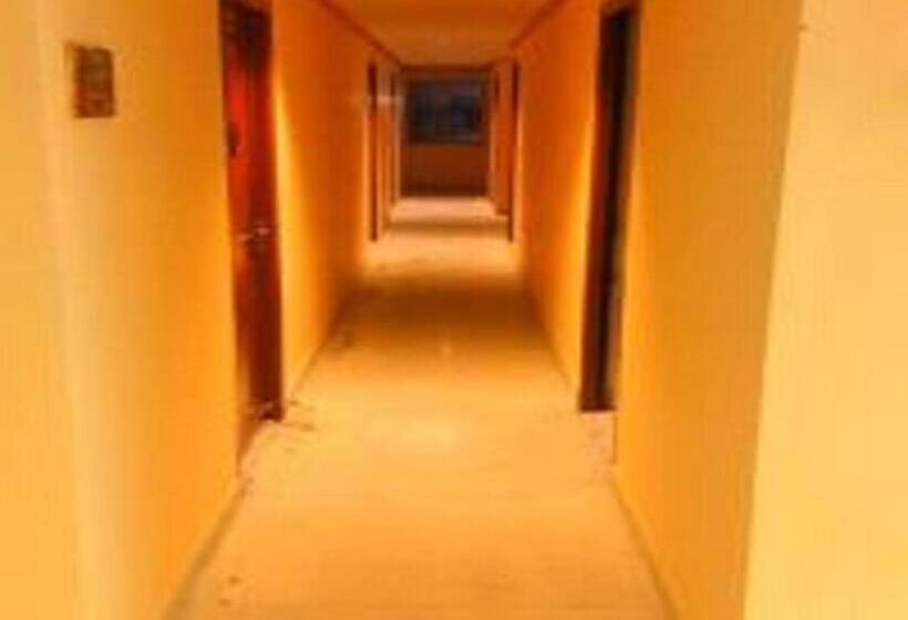 فندق Ramco Residency A/c