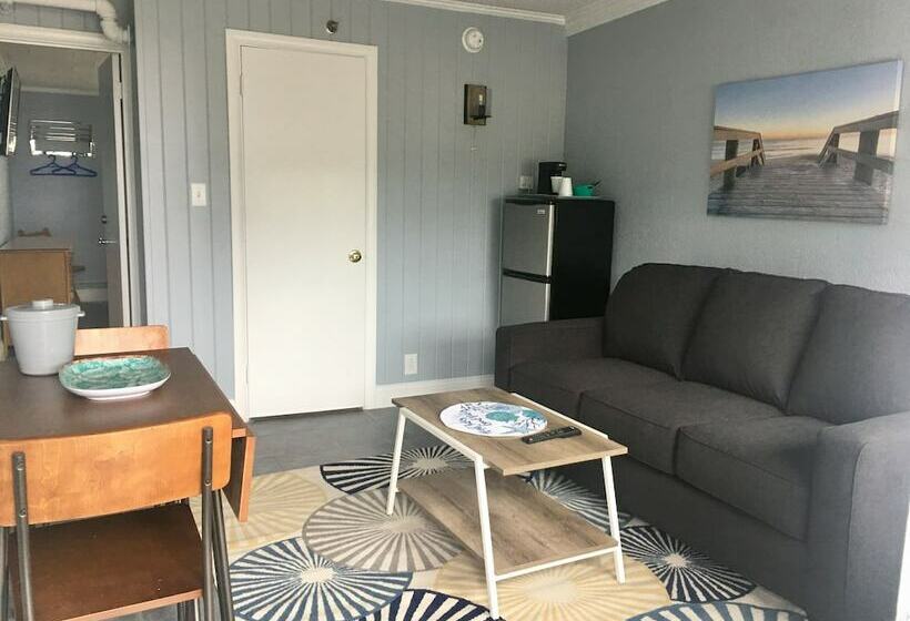 فندق Seagrass Inn