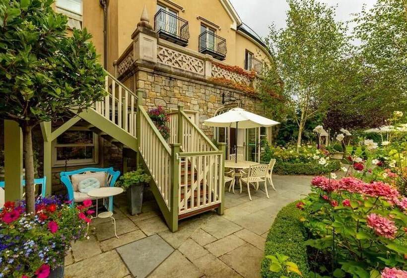 Отель Step House