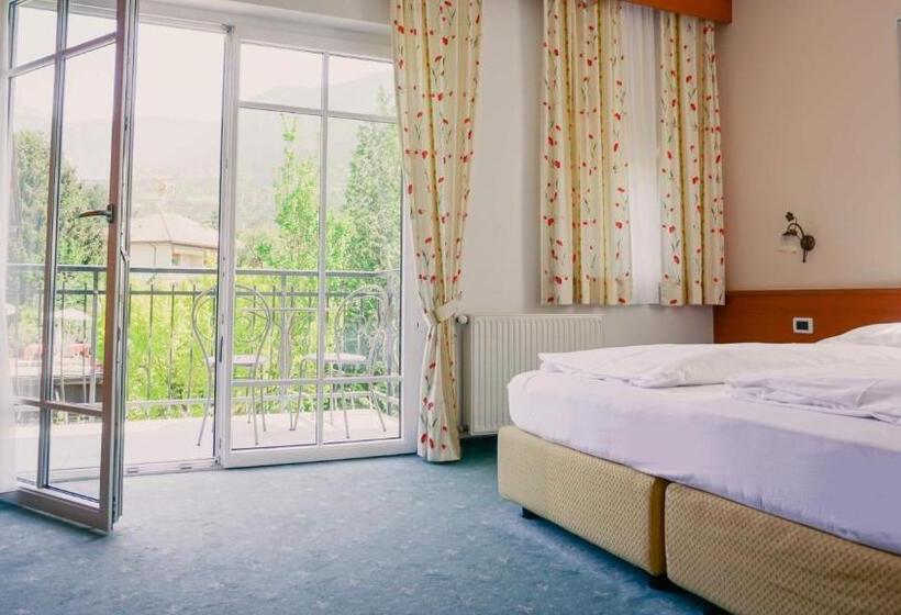 Отель Villa Laurus