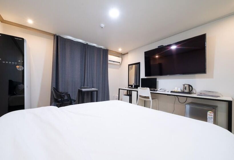 מוטל Icheon Hotel Bene