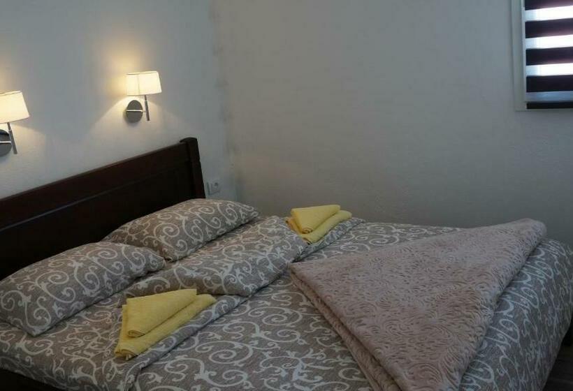 پانسیون Rondović Apartmani   Durmitor