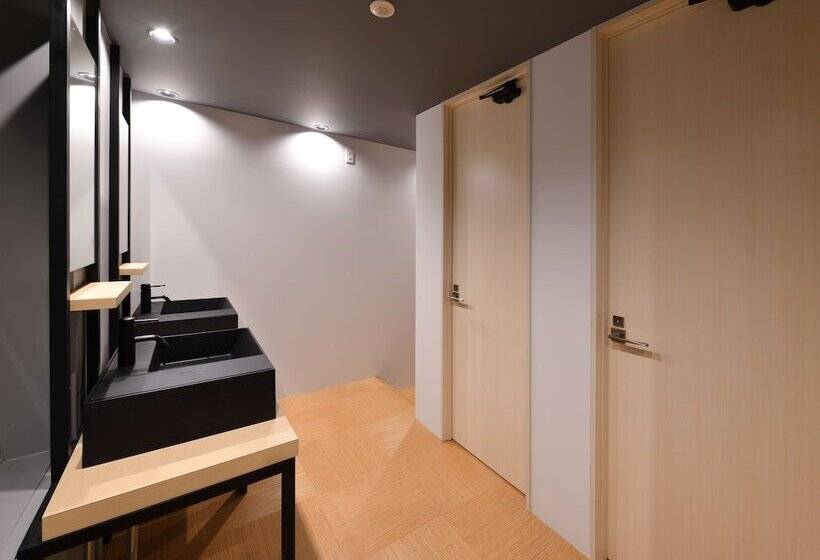 הוסטל Santiago Guesthouse Naha