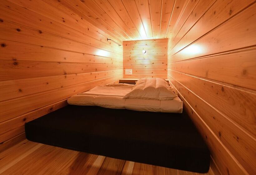 הוסטל Santiago Guesthouse Naha