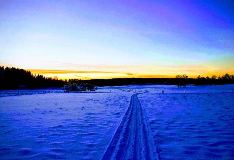 ベッドアンドブレックファースト Affären Må Bra