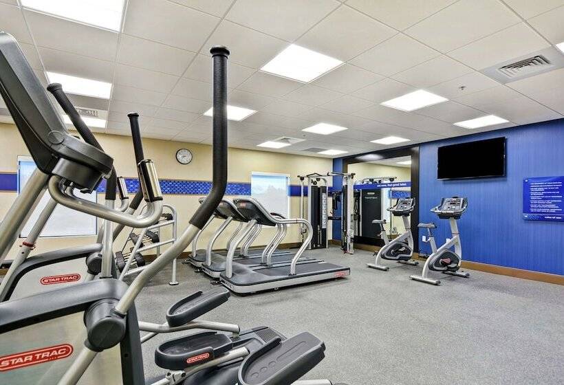 Отель Hampton Inn & Suites Tucson Marana