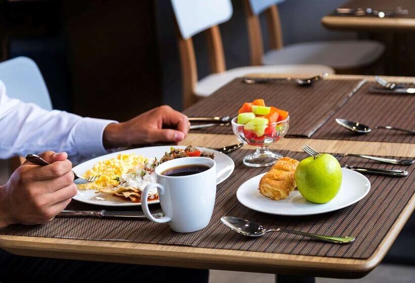 בית מלון כפרי Ibis Tijuana