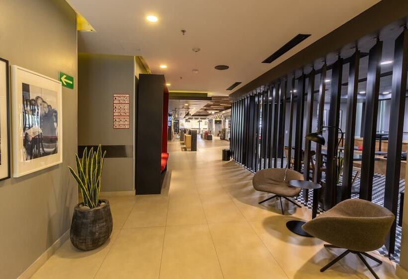 בית מלון כפרי Ibis Tijuana