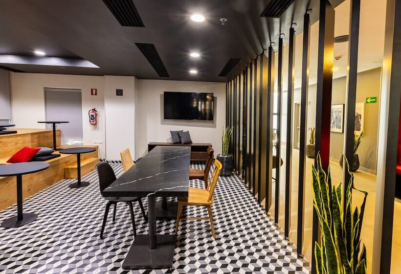 בית מלון כפרי Ibis Tijuana