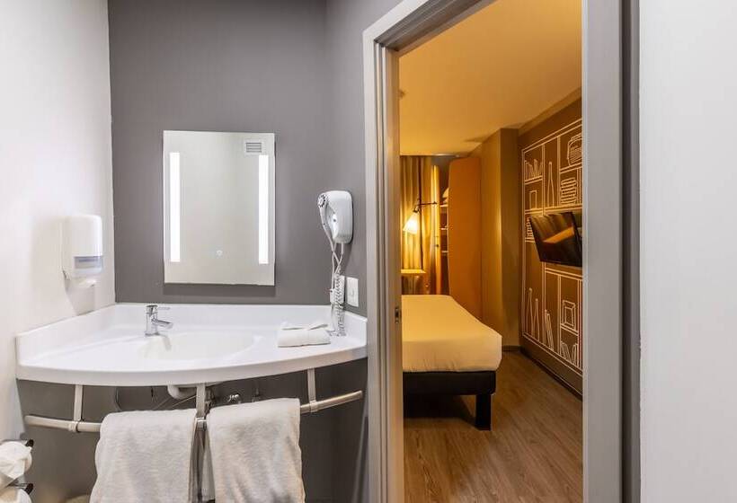 בית מלון כפרי Ibis Tijuana