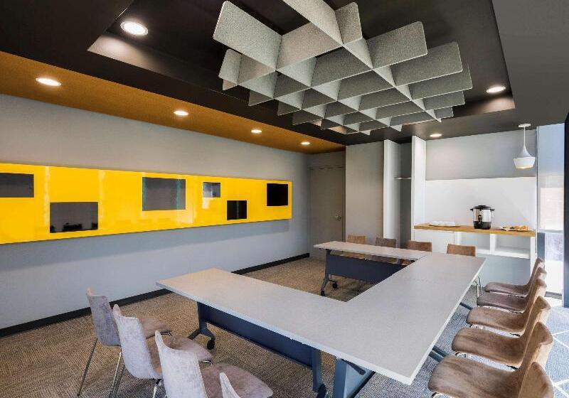 בית מלון כפרי Ibis Tijuana