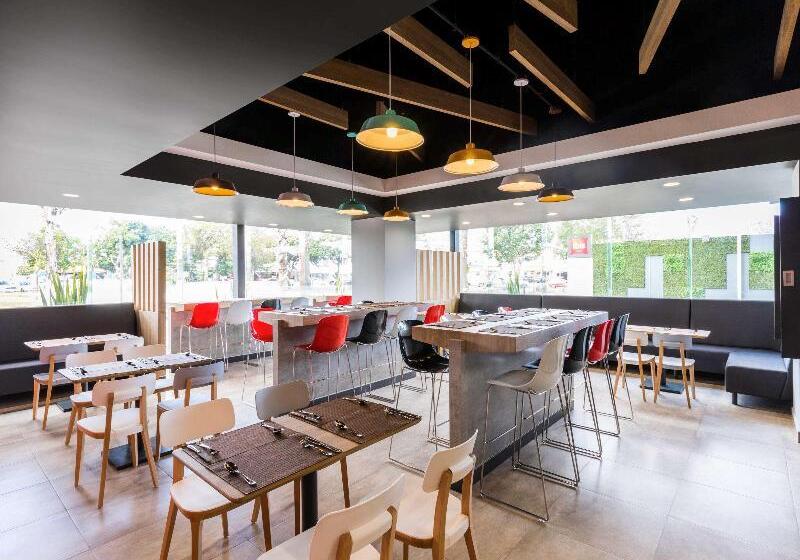 בית מלון כפרי Ibis Tijuana