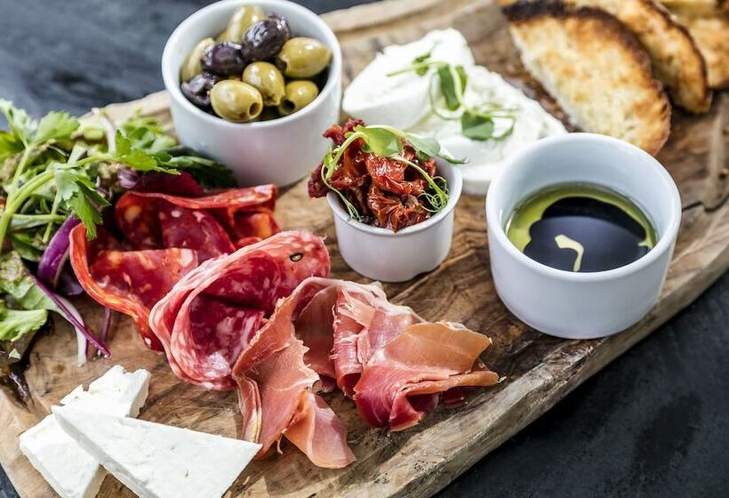 호텔 The Gamekeeper S Inn